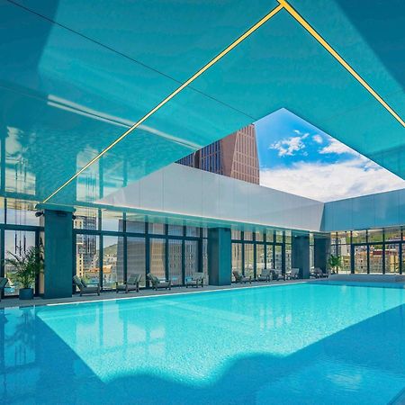 Pullman Tbilisi Axis Towers Hotel Екстериор снимка