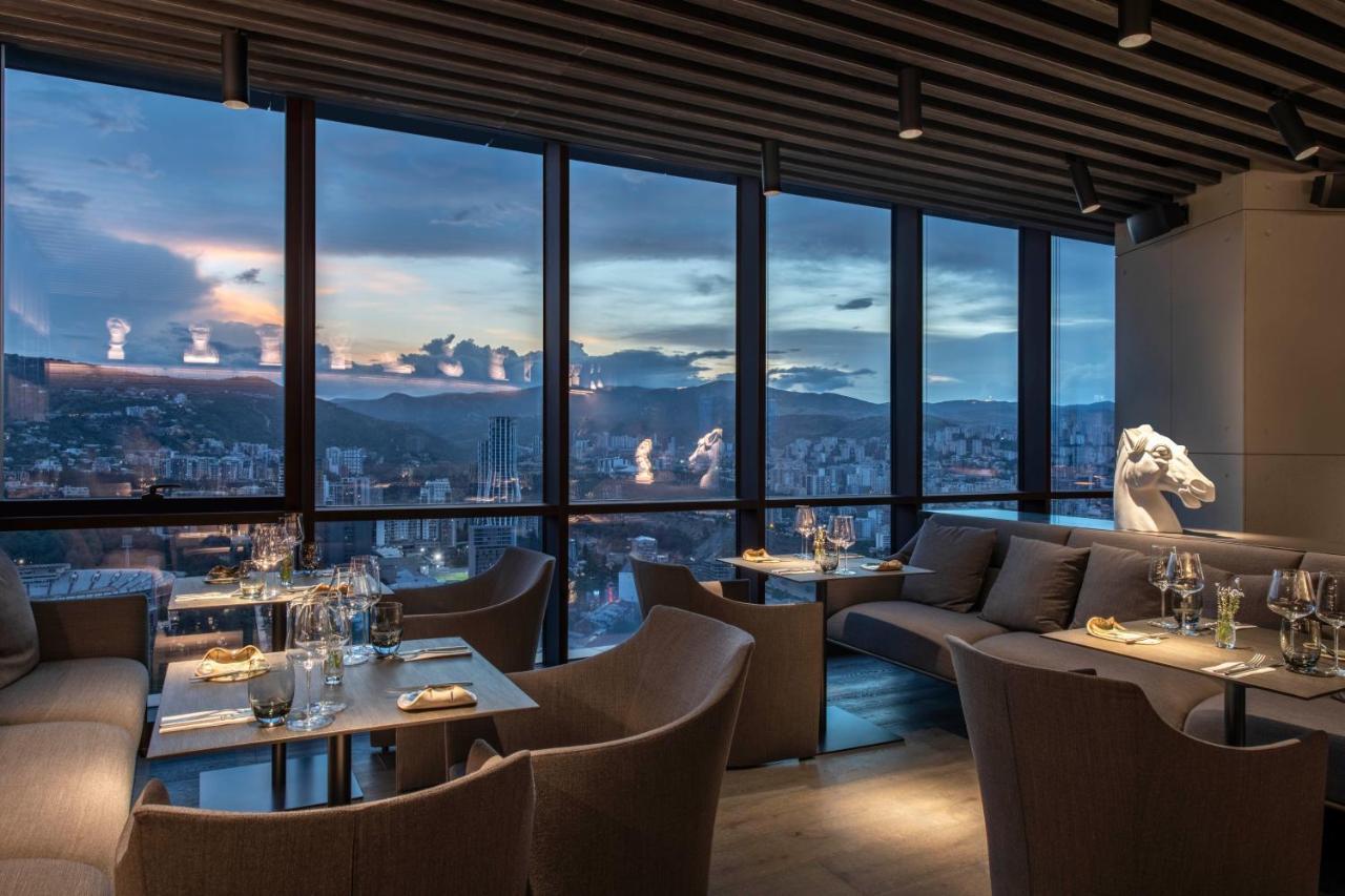 Pullman Tbilisi Axis Towers Hotel Екстериор снимка The View