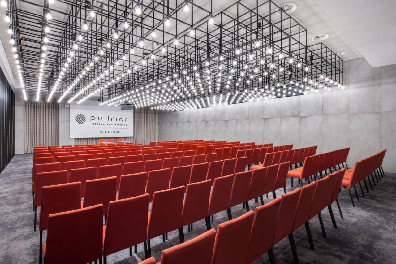 Pullman Tbilisi Axis Towers Hotel Екстериор снимка The Auditorium